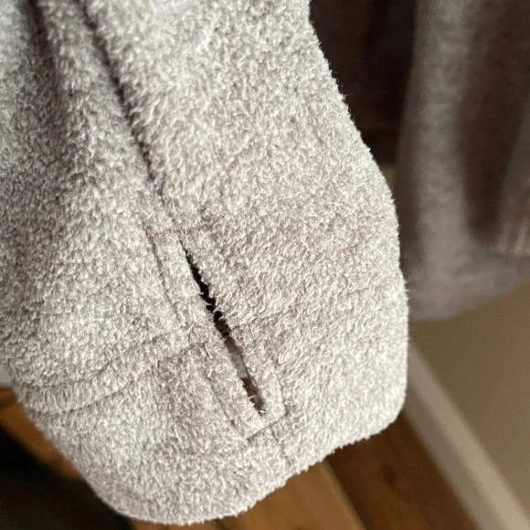 Duluth Trading Co Heather Gray Utility Jacket - Picture 3 of 6